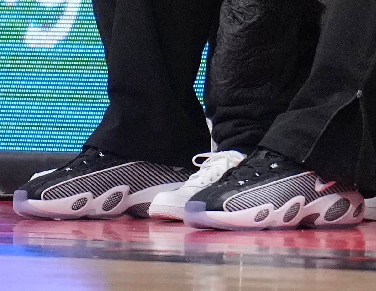 Nike NOCTA Zoom Flight 95 x Drake