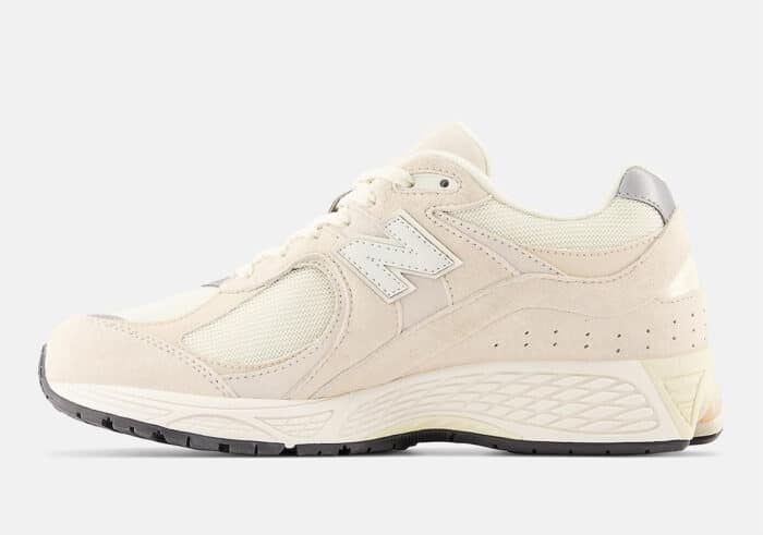 New Balance 2002R Calm Taupe M2002RCC