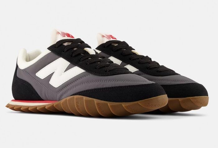 NB RC30 Black Grey