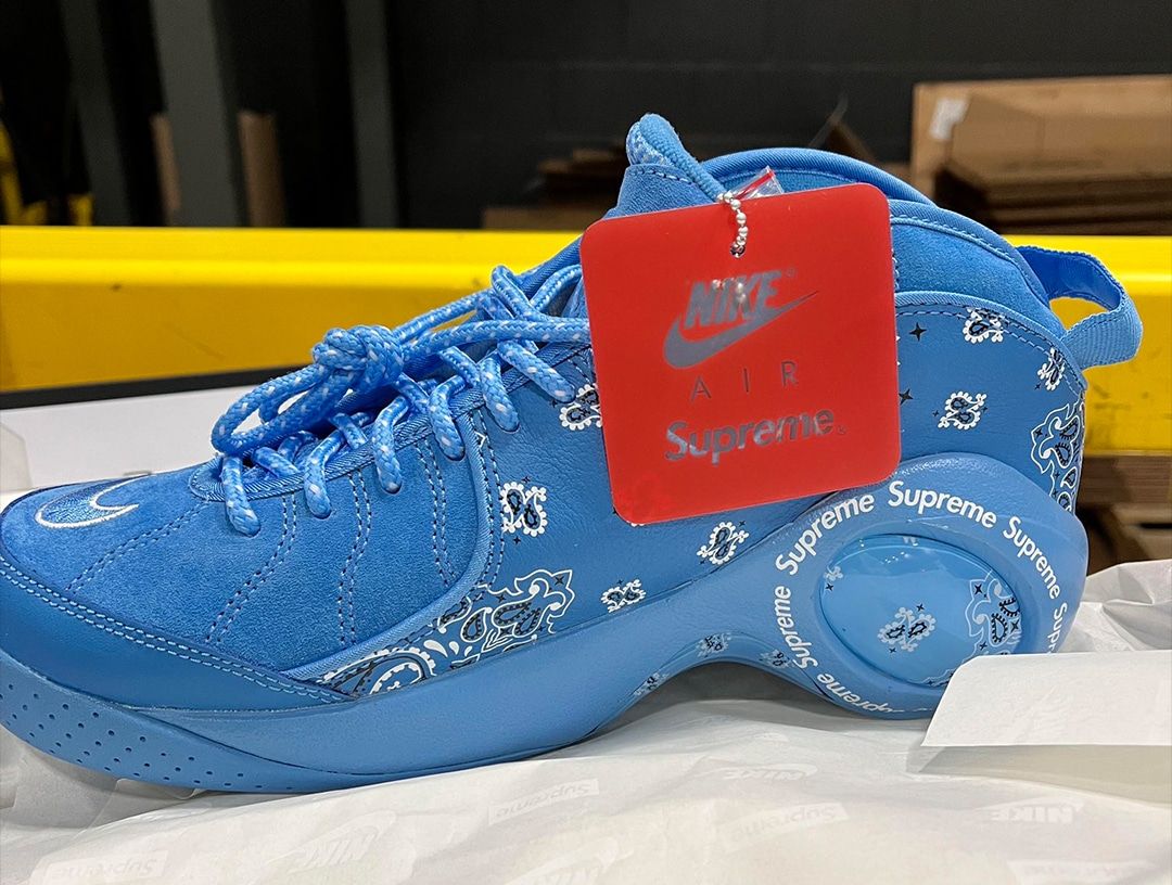 Nike Air Zoom Flight 95 x Supreme