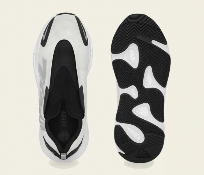 Adidas Yeezy Boost 700 MNVN IG4798
