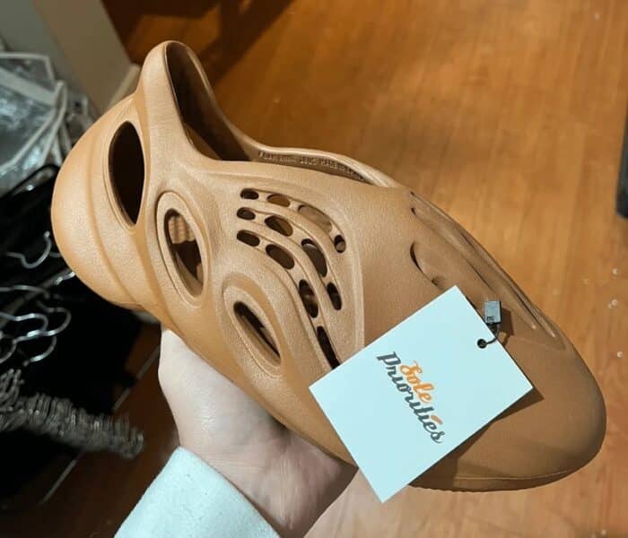 Yeezy Foam Runner Flax