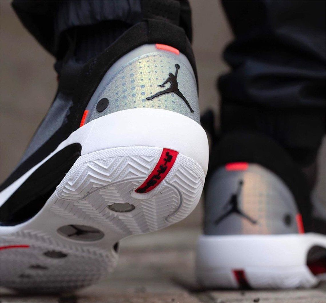 Jordan 34 Low Heritage