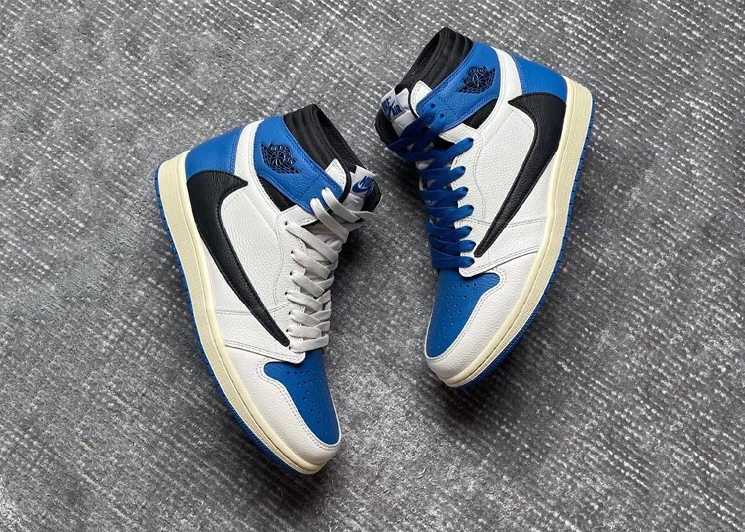 Travis Scott x Fragment Air Jordan 1 High
