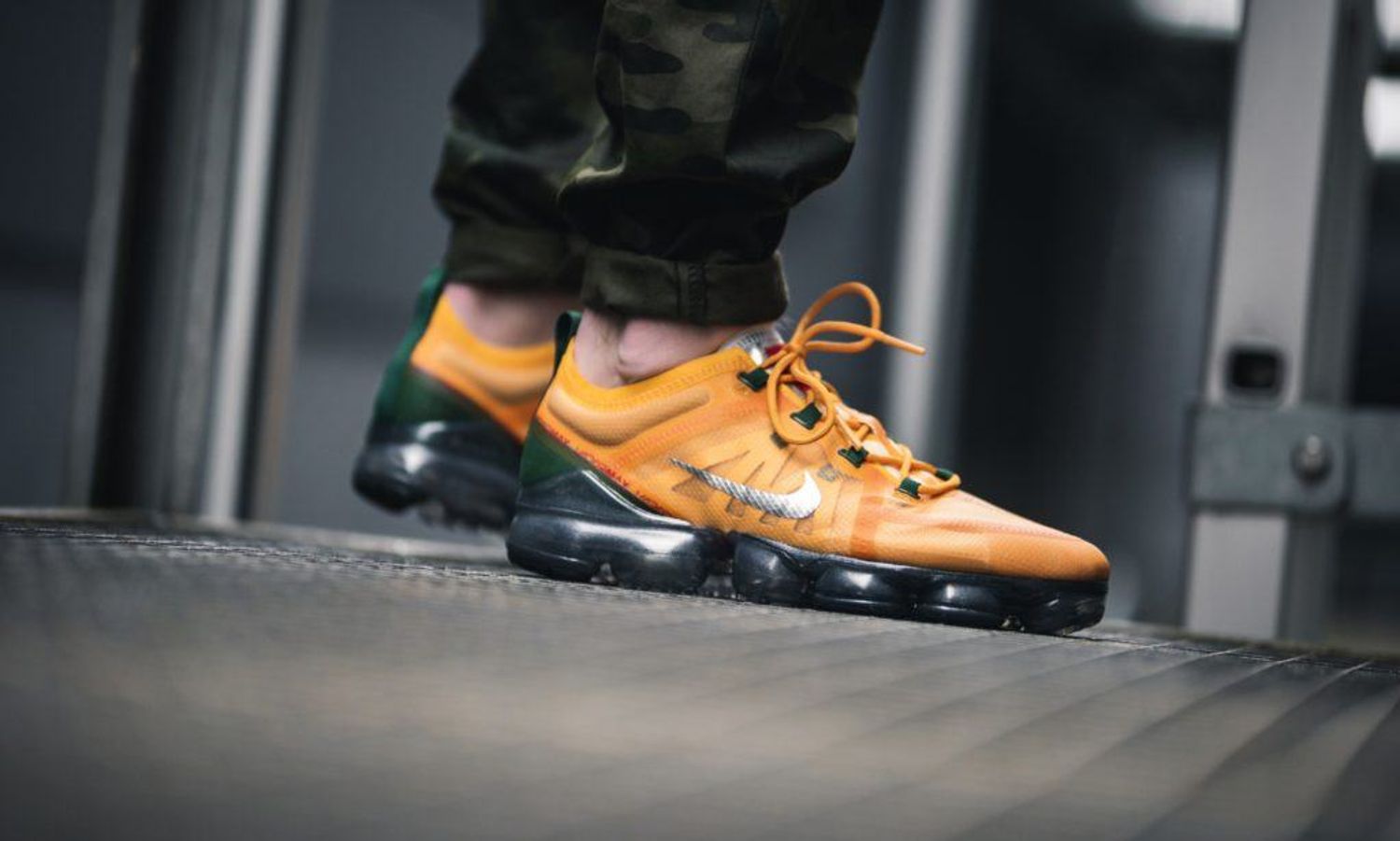 Nike Air VaporMax Orange Green
