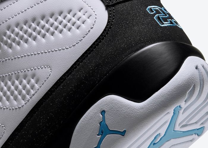 Air Jordan 9 University Blue