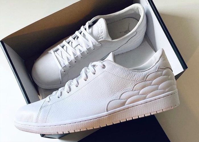 Jordan Centre Court White