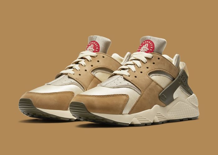 Stussy x Nike Air Huarache Dessert Oak