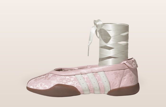Adidas Taekwondo Mei Ballet Sandy Pink als echte scrunch sneaker