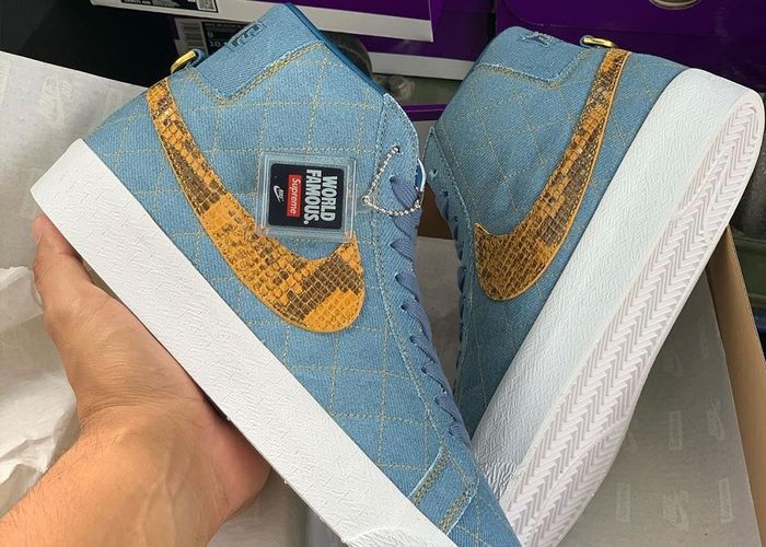 Supreme x Nike SB Blazer Mid Industrial Blue