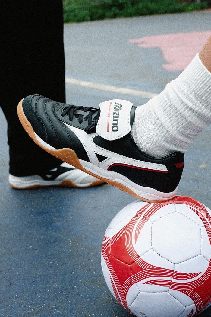 Mizuno Morelia LS OG in wit en zwart