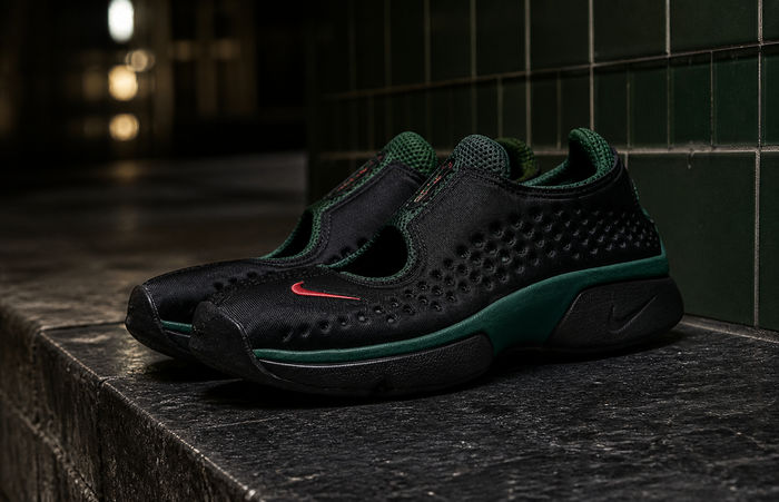 Nike Rift 2 IQ8006-002 in zwart met donkergroene accenten