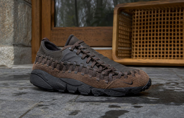 SOULGOODS x Nike Homescape Woven in bruin leer en suede op natte leisteen