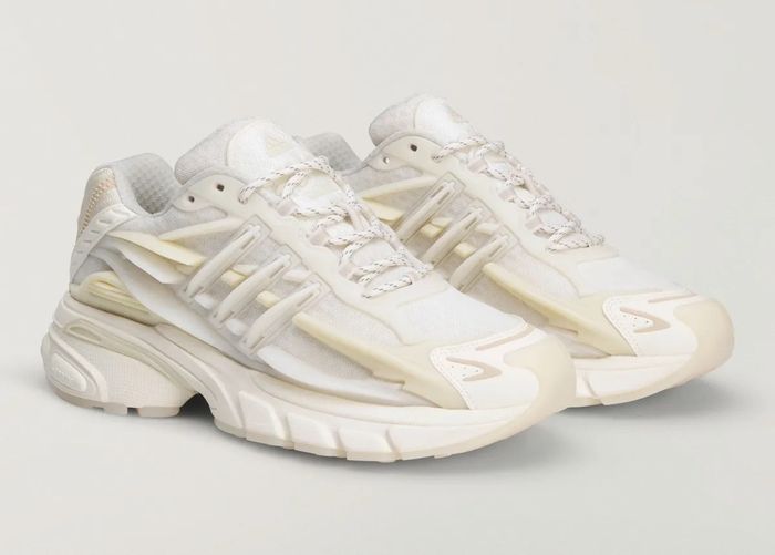 Pharrell x adidas Jellyfish White colorway KH6730 met TPU exoskelet-details