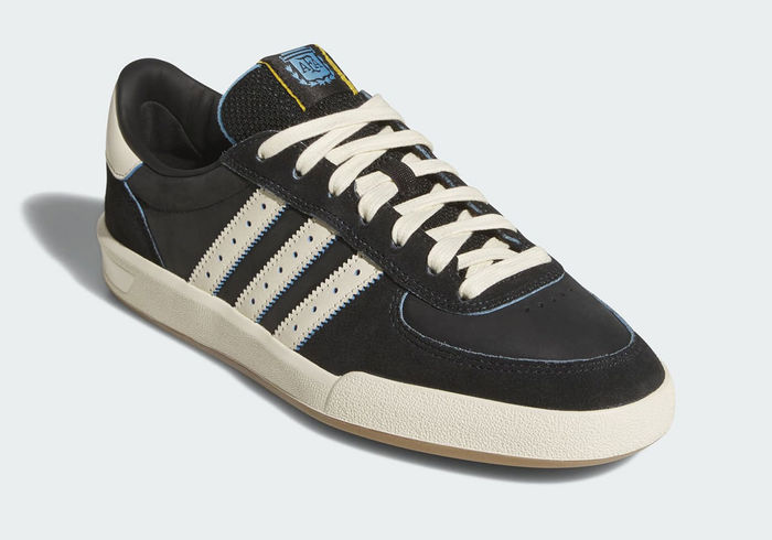 Thrasher adidas Glenburn Argentina zwart met blauwe details