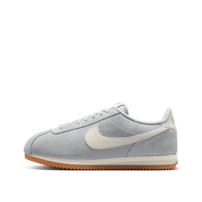 Nike Cortez Wmns "Light Smoke Grey/Light Orewood Brown-Sail" | IB1857-002