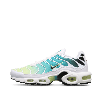 nike-air-max-plus-tn-dusty-cactus-barely-volt-dz3670-102