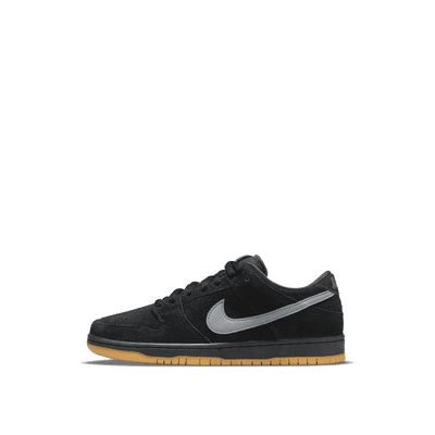 nike-sb-dunk-low-fog-bq6817-010