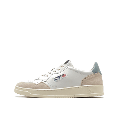 autry-medalist-low-white-aulwls79