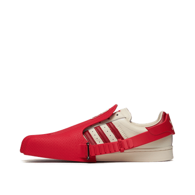 Adidas Originals x AVAVAV Superfinger Superstar Wmns "Red" | JP7142