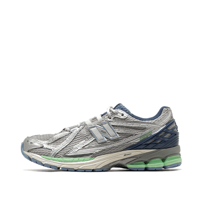 new-balance-1906-silver-metallic-u1906rcr