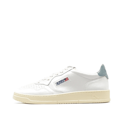 autry-medalist-low-white-aulwll79