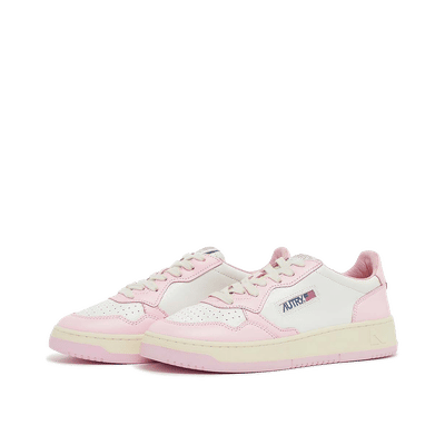 autry-medalist-low-wmns-light-pink-aulwwb37