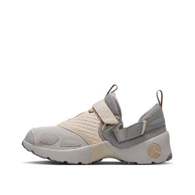 Jordan Trunner LX Wmns "Beige Grey" | IQ2719-002