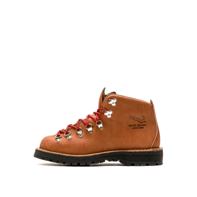 Danner Mountain Light "EE" | DANNER-MOUNTAINLIGHT-EE
Danner Mountain Light "Made in USA" | DANNER-MOUNTAINLIGHT-MADEINUSA
Cascade Clovis | 31528