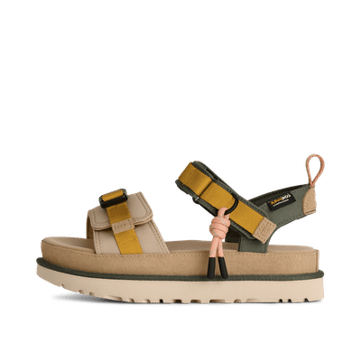 ugg-goldenstar-wildwood-sand-castle-1180070sndc