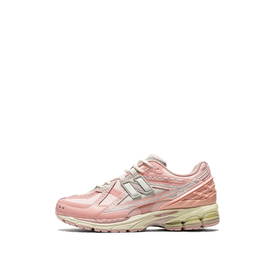 new-balance-1906u-lunar-new-year-shell-pink-mens-size-6-5