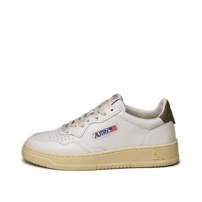 autry-medalist-w-white-aulwll77