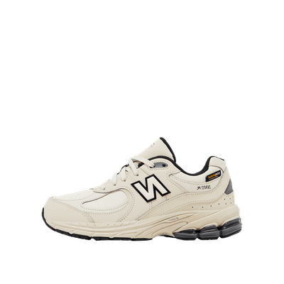 new-balance-kids-brown-gc2002pm