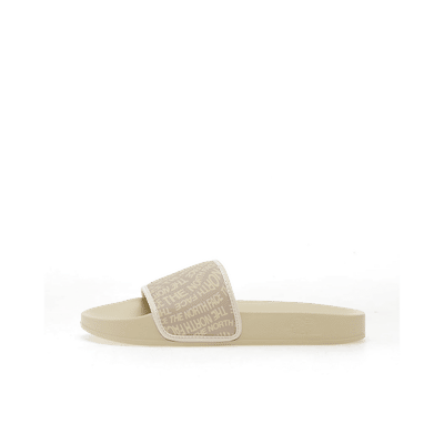 the-north-face-basecamp-slide-iii-desert-stonewhite-nf0a4t2smia1