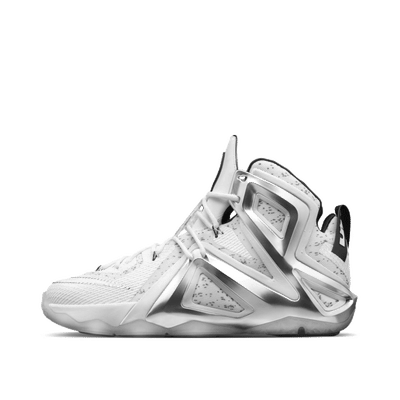 Nike LeBron 12 Elite SP Pigalle "White/Metallic Silver-Black" | 806951-100