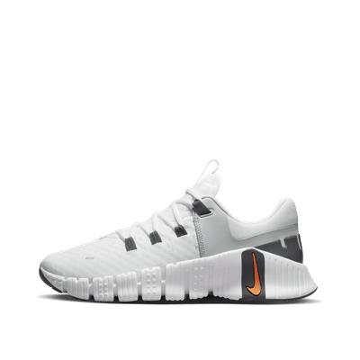 Nike Free Metcon 5 "White Bright Mandarin" | DV3949-101
