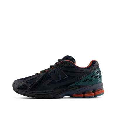 new-balance-1906r-phantom-new-spruce