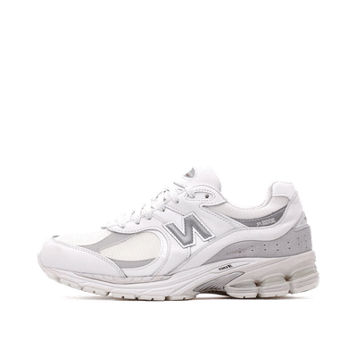 new-balance-2002r-gore-tex-white-brighton-grey