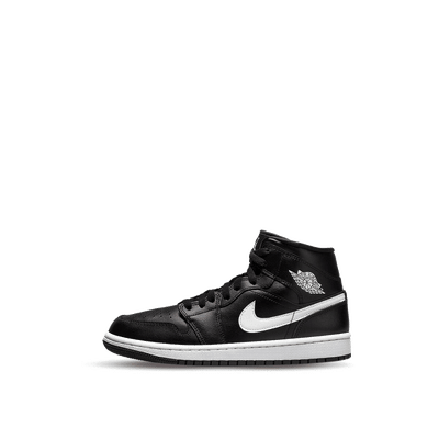 air-jordan-1-mid-black-white-bq6472-011