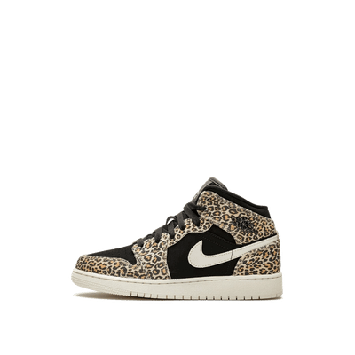 air-jordan-1-mid-se-gs-leopard-bq6931-021