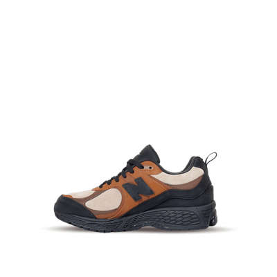 new-balance-2002r-brown-m2002rbc