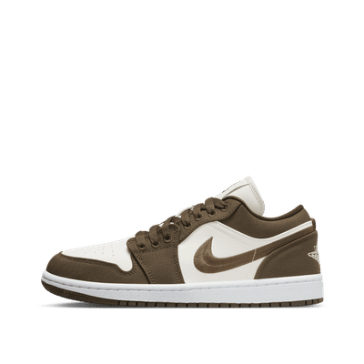 Air Jordan 1 Low SE Wmns "Light Olive" | DV0426-301