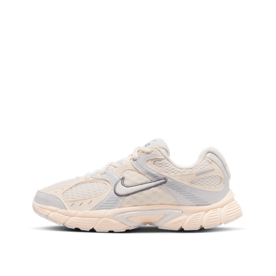 nike-v5-rnr-white-hq6411-106