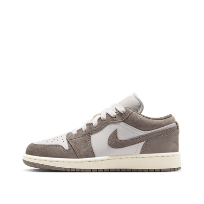 air-jordan-1-low-gray-553560-026