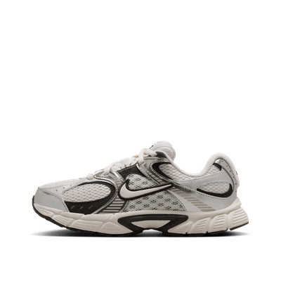 nike-v5-rnr-grey-hq6411-005