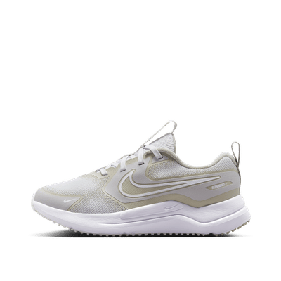 nike-cosmic-runner-grey-hm4402-015