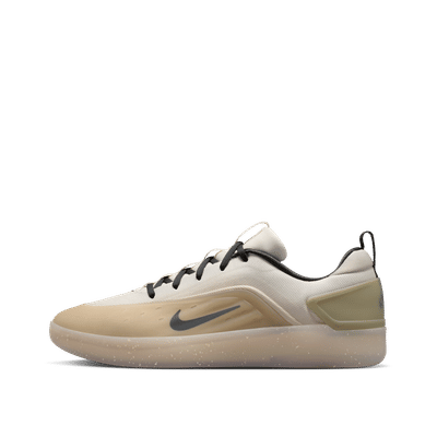 nike-sb-zoom-nyjah-4-brown-fq1273-200