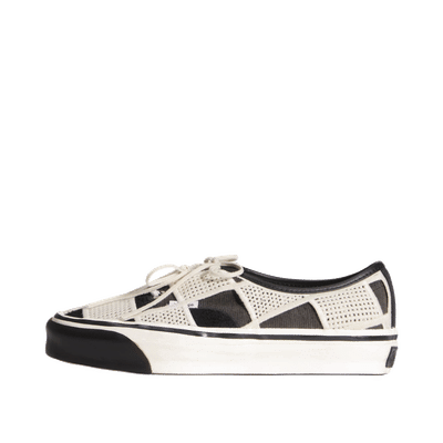 vans-premium-authentic-black-vn000y0rfdb