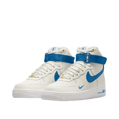 nike-wmns-air-force-1-high-40th-anniversary-whitebluebeige-dq7584-100