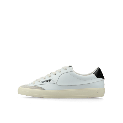 autry-windscape-low-whiteblack-sclmuk02